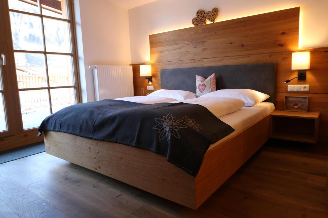 Hotel Braeu Раурис Экстерьер фото