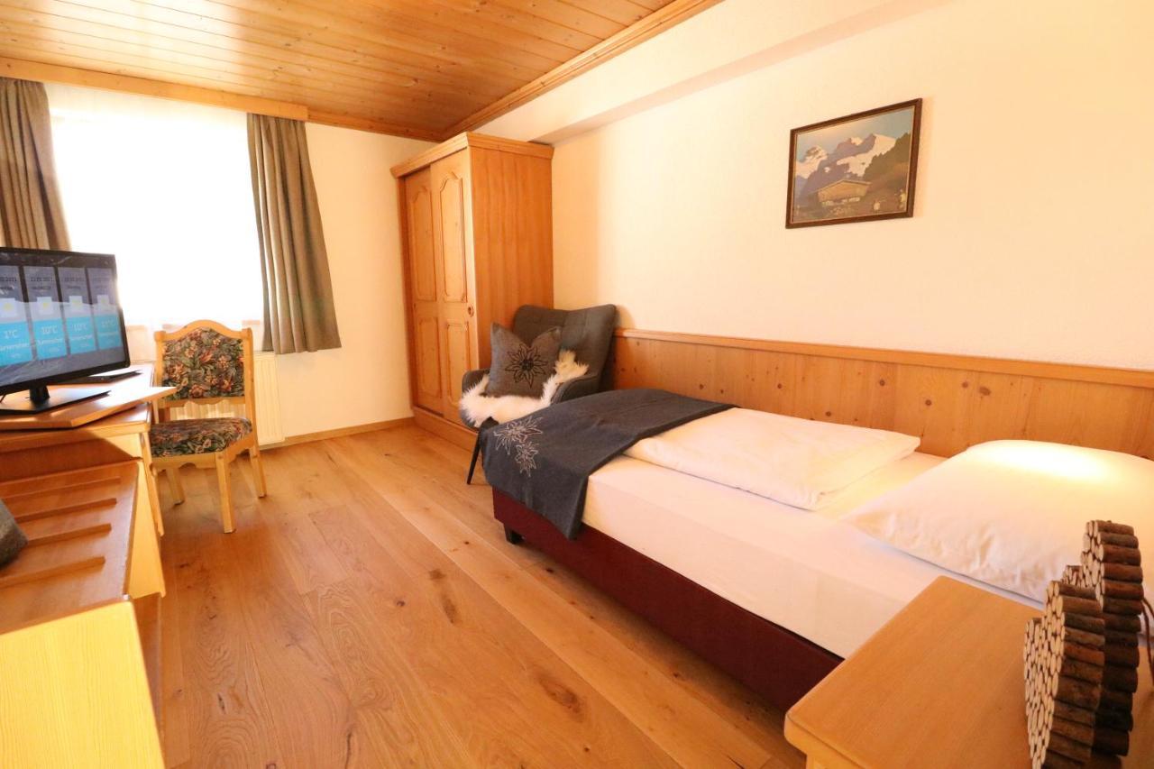 Hotel Braeu Раурис Экстерьер фото