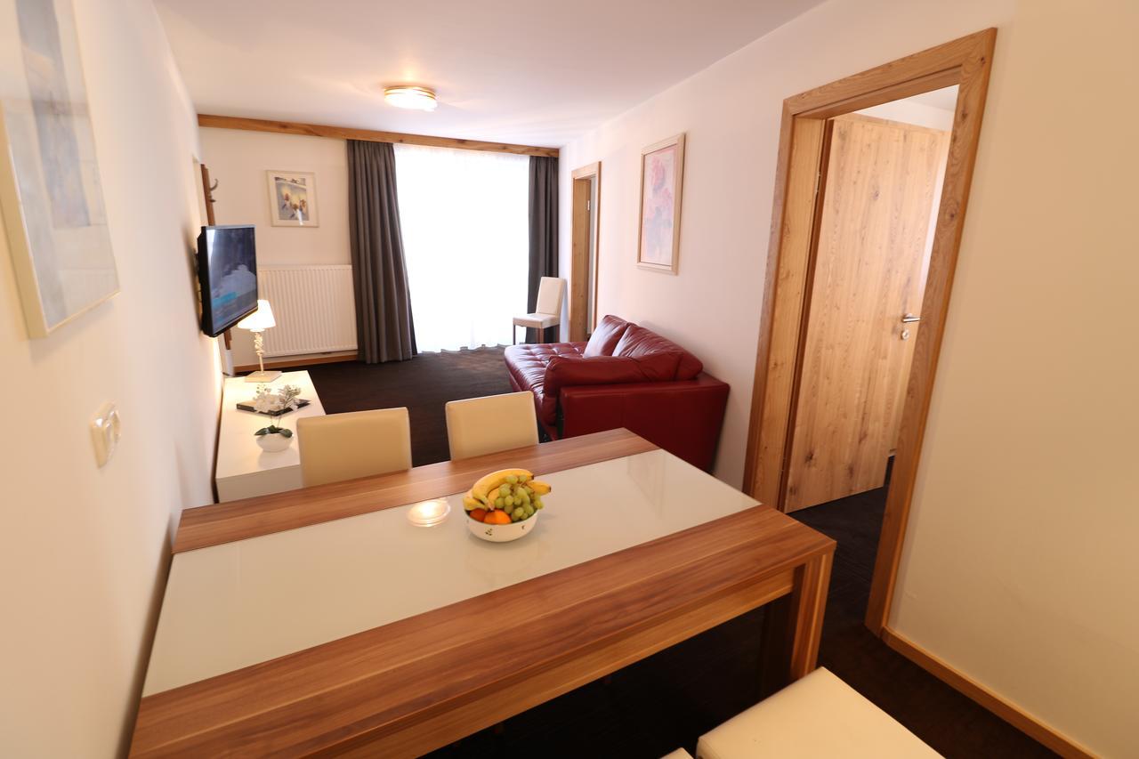 Hotel Braeu Раурис Экстерьер фото